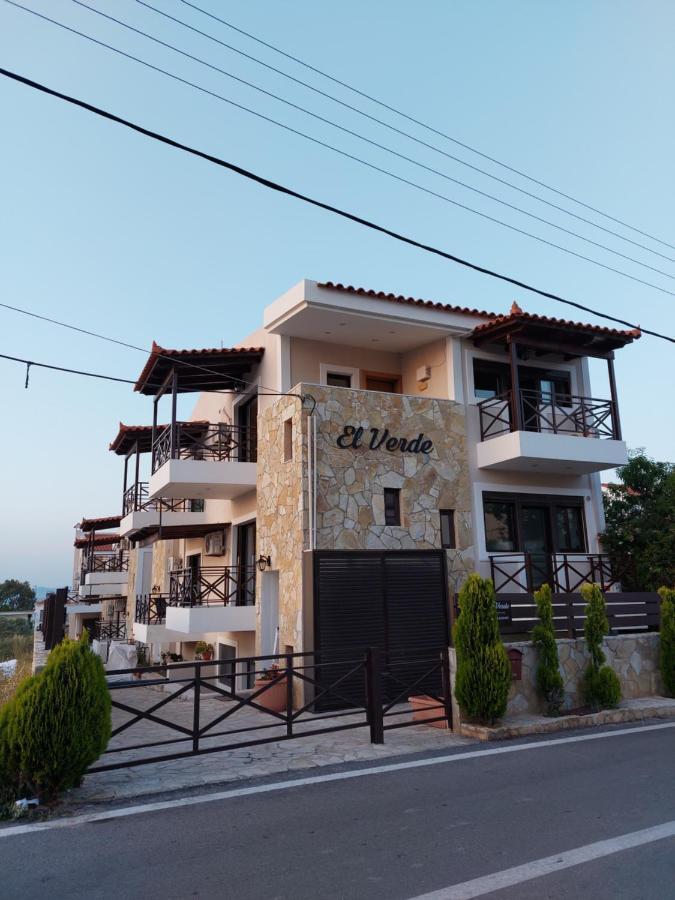 El Verde Apartments Szkála Kültér fotó