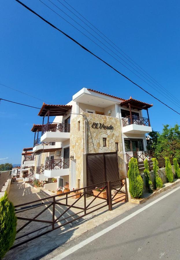El Verde Apartments Szkála Kültér fotó